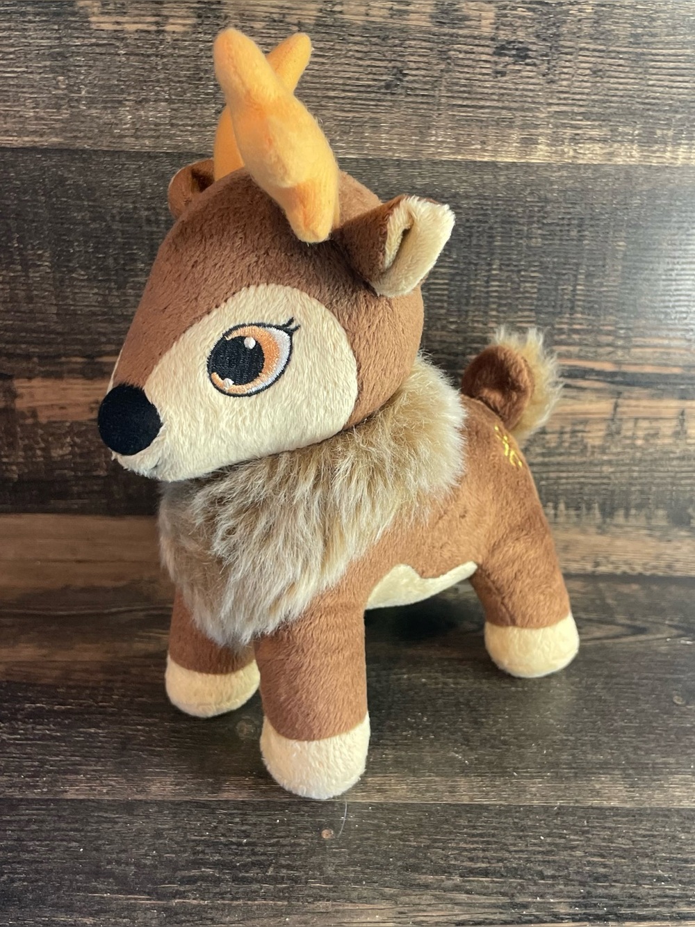Portable North Pole PNP Karamelli Reindeer Plush 2018 Sound N Light Christmas